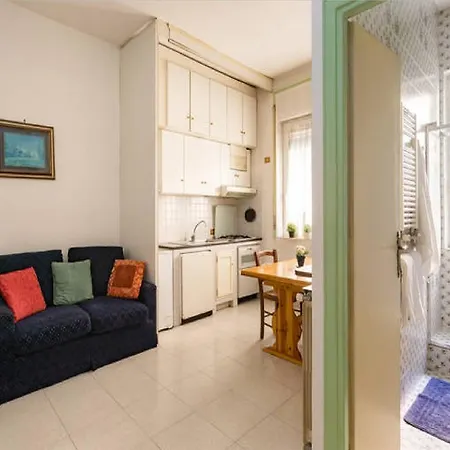 דירה Salaria Flat